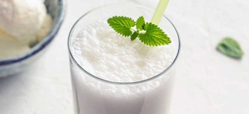 Молочный коктейль со сгущенкой